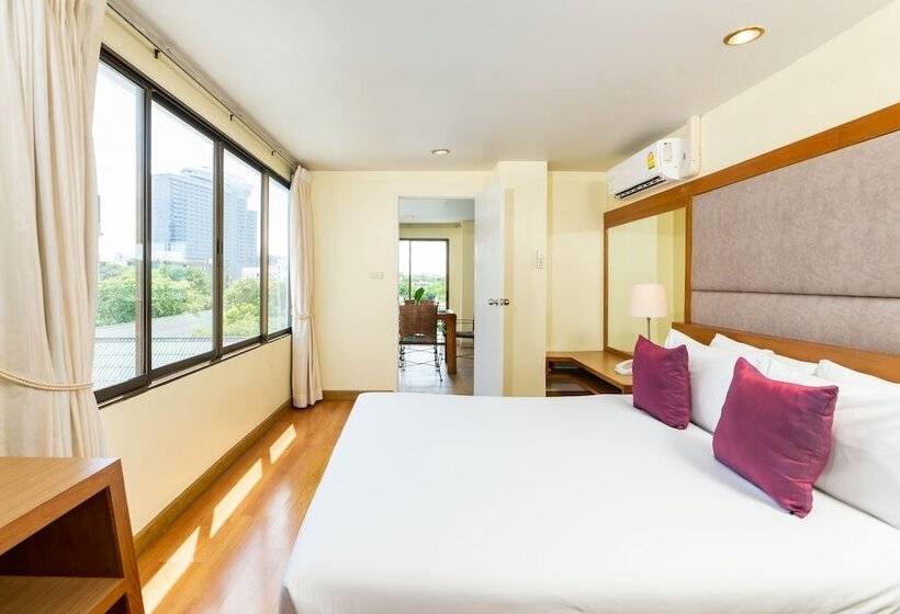 Family Suite, Bella Villa Metro