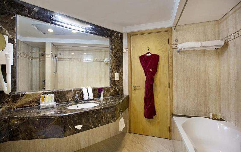Люкс, City Seasons Hotel Dubai