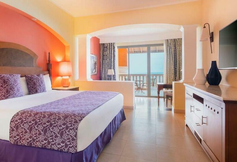سوییت جونیور با چشم‌انداز دریا, Iberostar Selection Rose Hall Suites