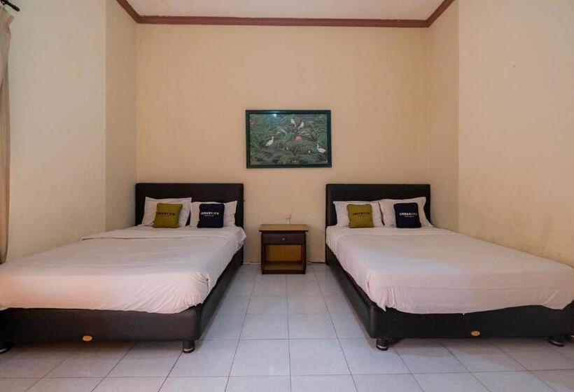 اتاق خانوادگی, Urbanview Hotel Near Jatim Park 1 By Reddoorz