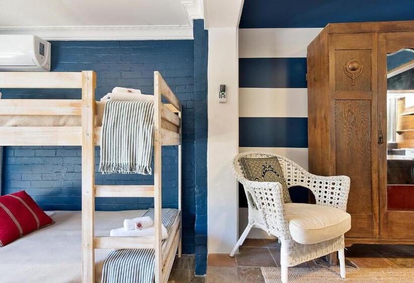 Family Suite, Manly Waves Studios & Apartments