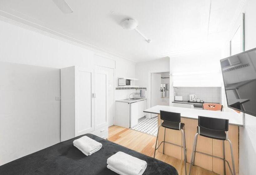 Номер Economy, Manly Waves Studios & Apartments