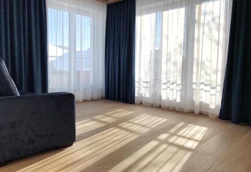 带阳台套房, Wellness Penzion Lázně Kvilda