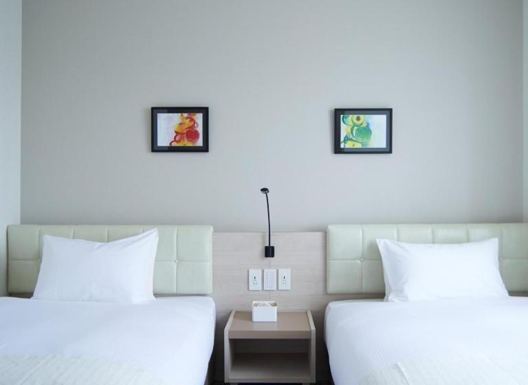 Номер Стандарт, Quintessahotel Tokyohaneda Comic&books