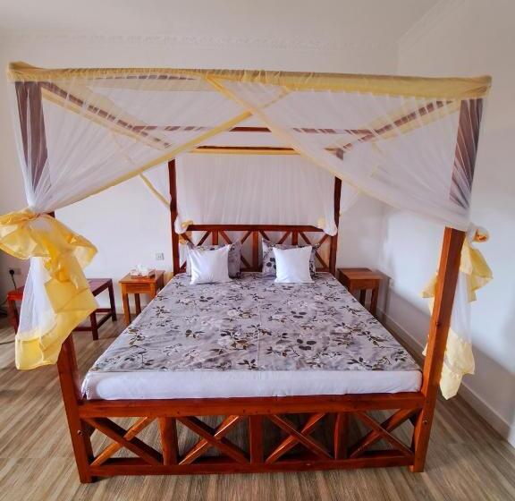 Четырехместный Номер Deluxe, Mimi Na Wewe Villa