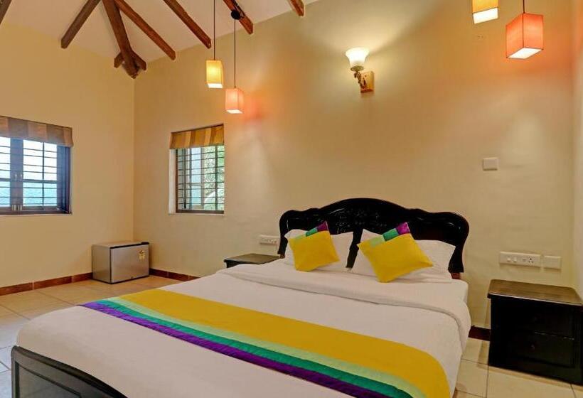 Номер Deluxe, Itsy Hotels Vailankanni Natures Inn
