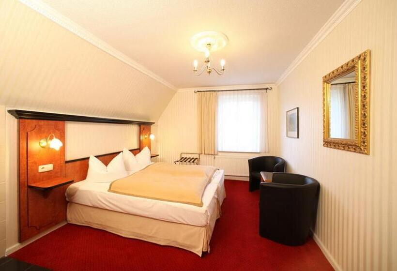 Номер Стандарт, Gästehaus Plönlein   Hotel Goldener Hirsch Rothenburg