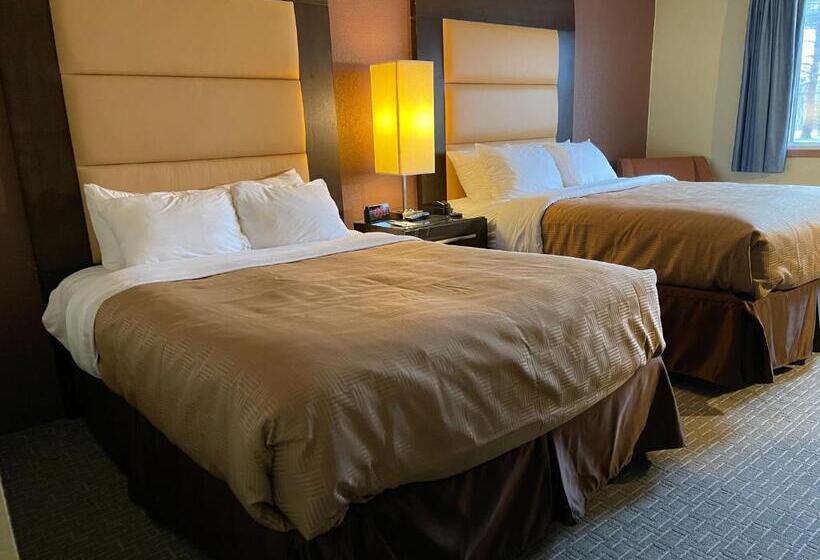 Номер Стандарт 2 Двуспальные Кровати, Clarion Inn