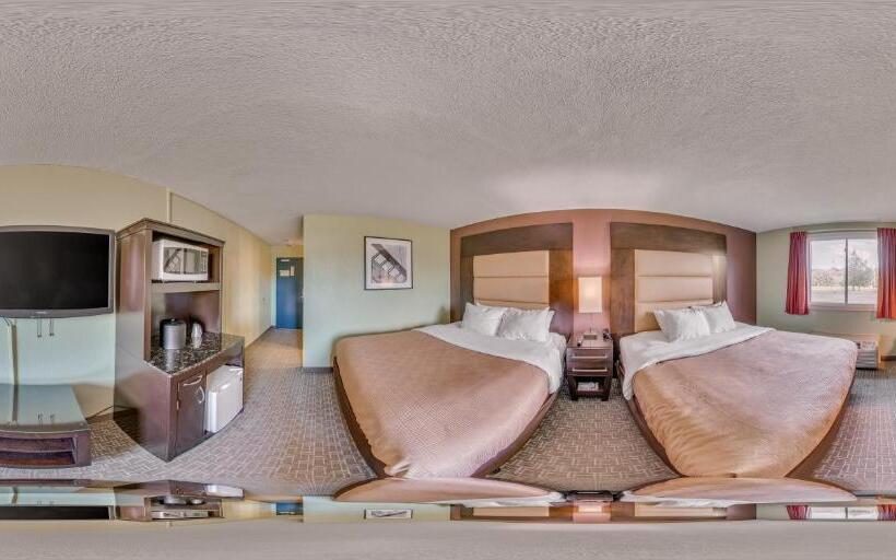 Номер Стандарт 2 Двуспальные Кровати, Clarion Inn