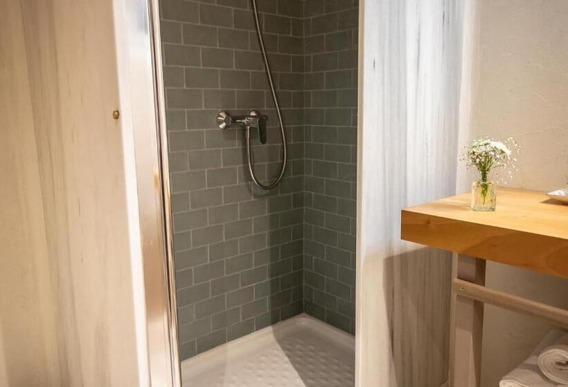 Полулюкс, Blue Sardine Hostal Boutique Altea Adults Only