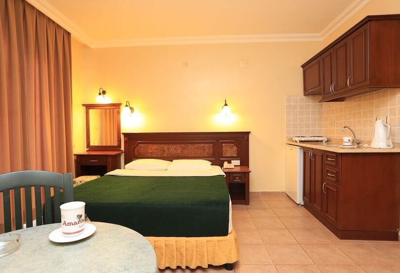 דירת חדר, Club Amaris Apartment