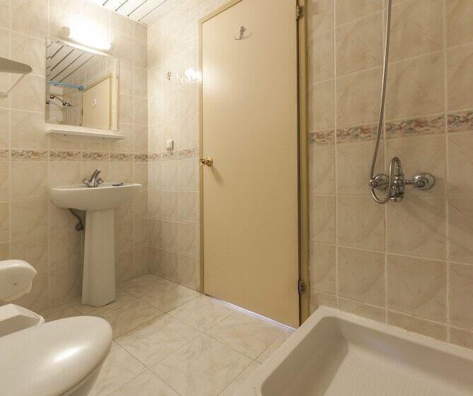 דירת חדר, Club Amaris Apartment