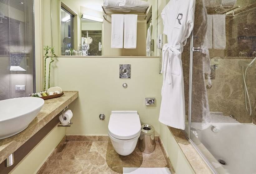 Номер Superior, Richmond Nua Wellness Spa   Adult Only
