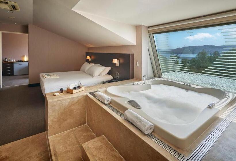 Люкс Superior, Richmond Nua Wellness Spa   Adult Only
