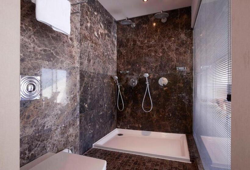 Люкс, Richmond Nua Wellness Spa   Adult Only