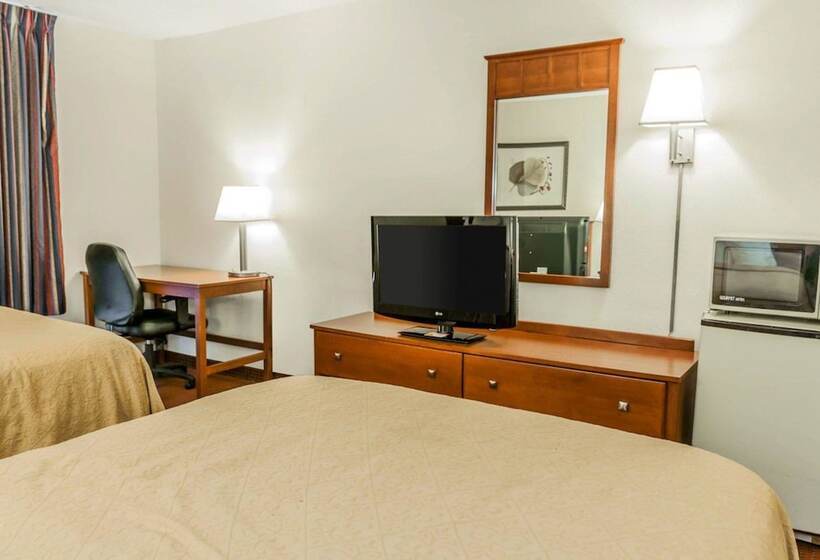 Standaardkamer met 2 Tweepersoonsbedden, Baymont By Wyndham Indianapolis East