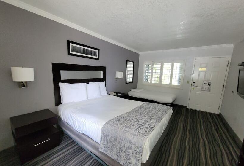 스탠다드 룸, Redwood Creek Inn