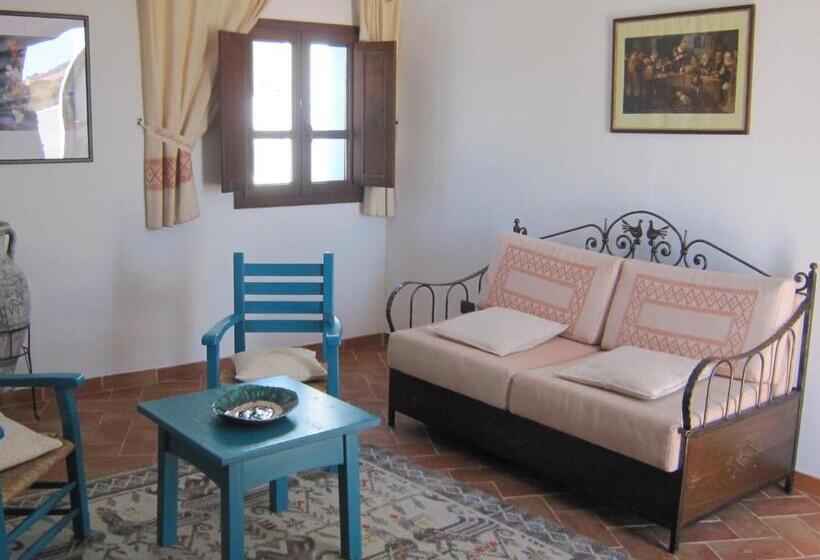 سوییت, Resort Nuraghe Arvu