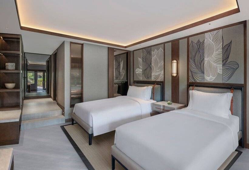 Номер Стандарт Двуспальная Кровать, The Laguna, A Luxury Collection Resort & Spa, Nusa Dua, Bali