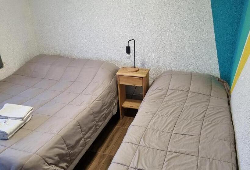 标准三人间, Temiscira Hostel