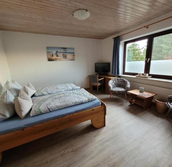 Номер Стандарт, Room And Kitchen Im Katerberg