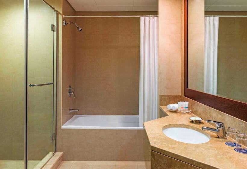 Люкс 2 Спальни, Four Points By Sheraton Sheikh Zayed Road