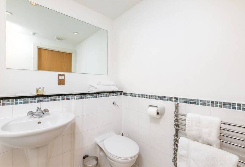 Апартаменты 2 Спальни, Marlin Apartments London City   Queen Street