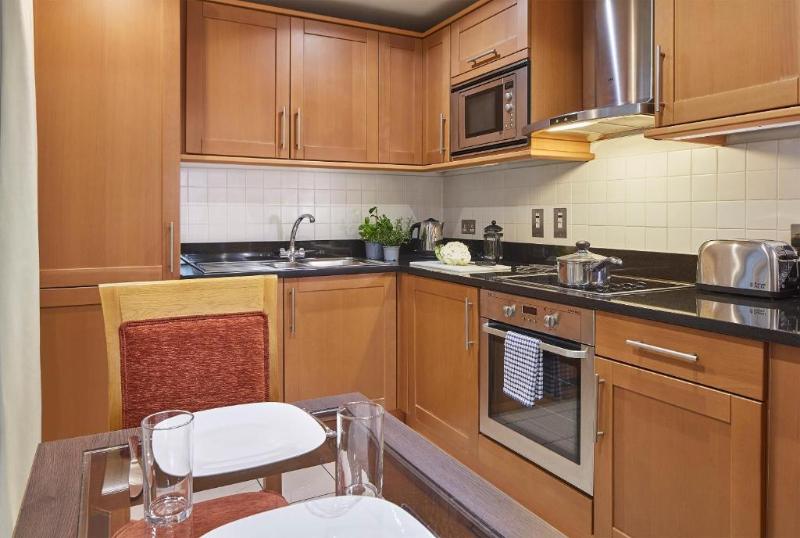 Апартаменты 2 Спальни, Marlin Apartments London City   Queen Street