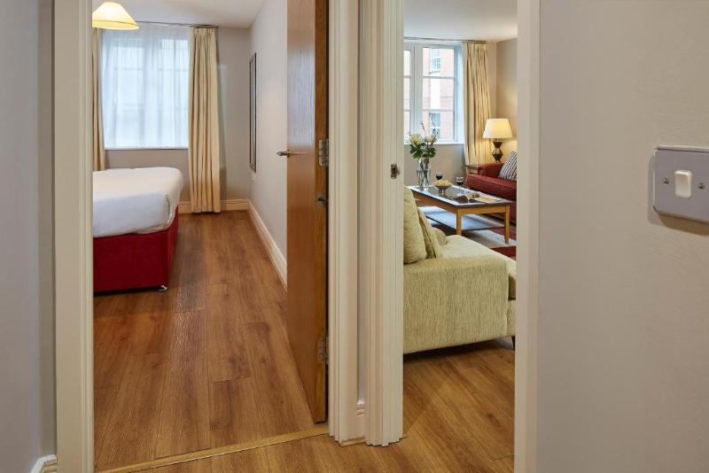 Апартаменты 1 Спальня, Marlin Apartments London City   Queen Street
