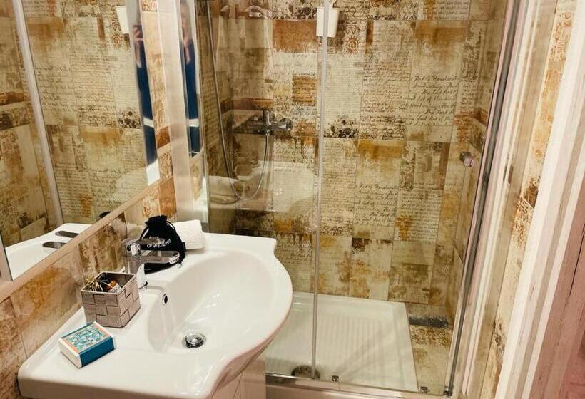 家庭间, B&b With Pool La Montaldina Piemonte