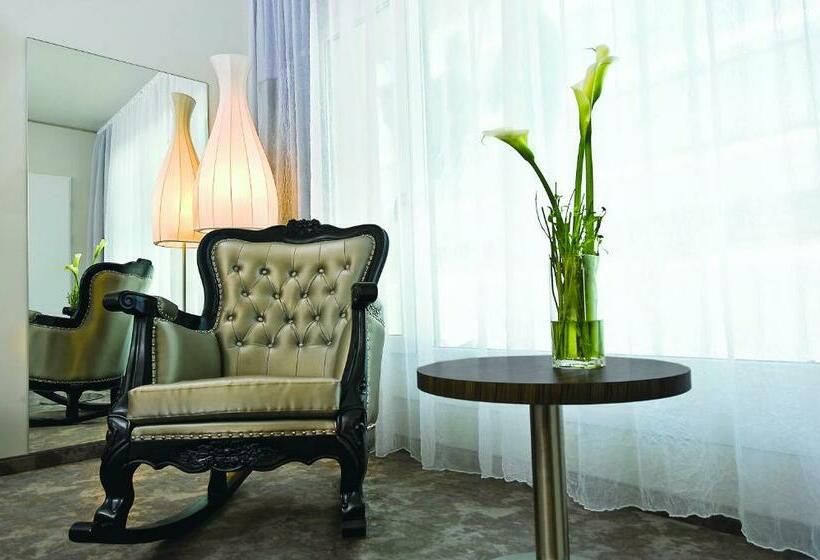 Номер Комфорт, Arcotel John F Berlin