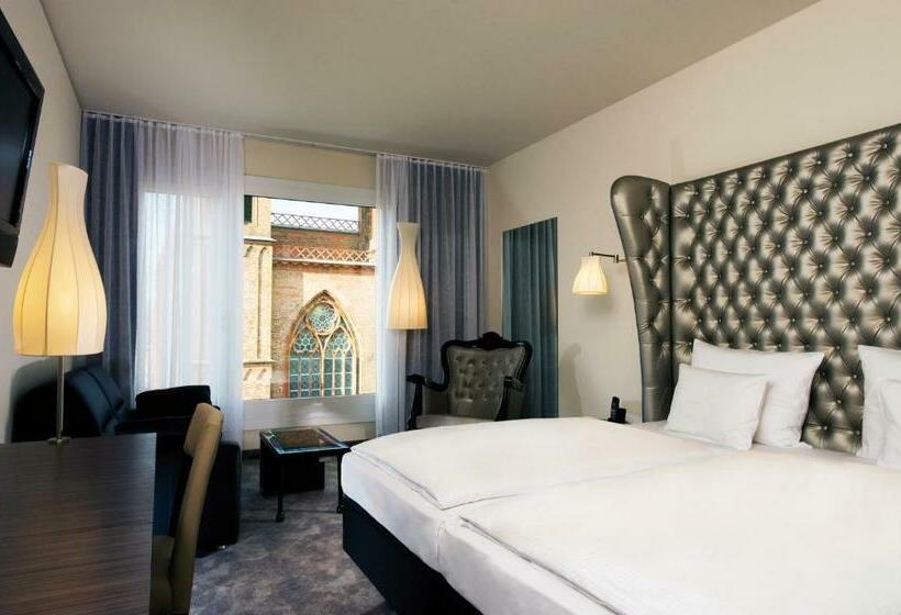 Номер Стандарт, Arcotel John F Berlin