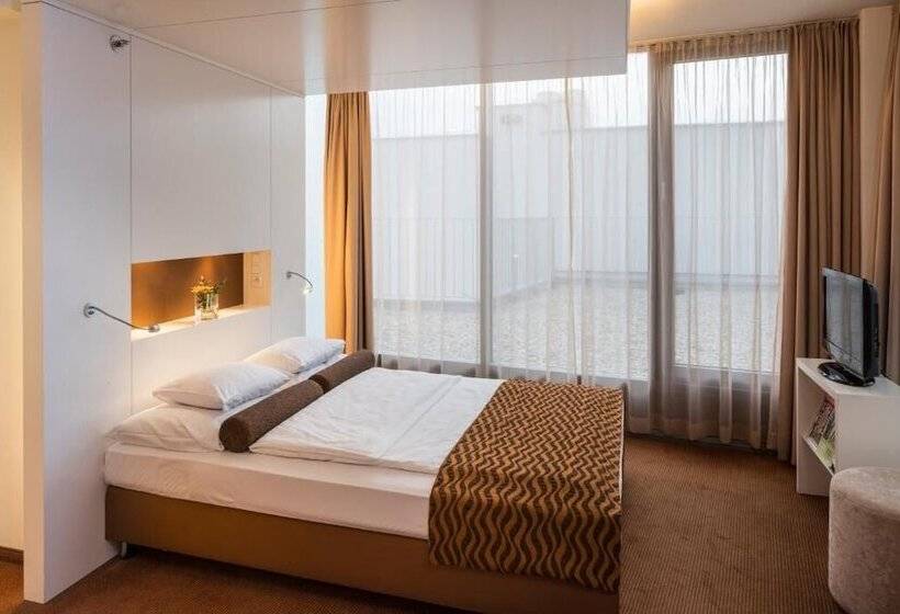 اتاق اجرایی, Falkensteiner Hotel Bratislava
