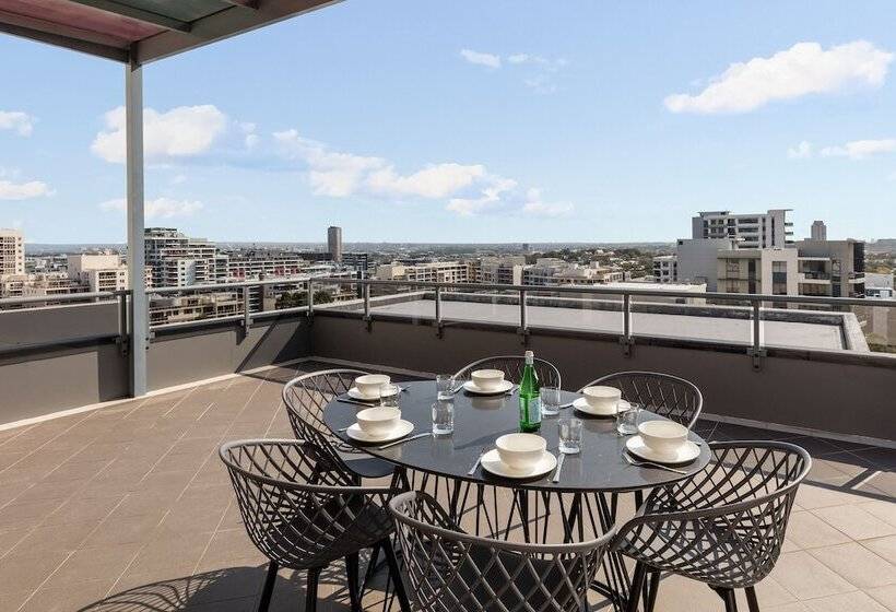 带3个卧室的套间, Meriton Suites Waterloo