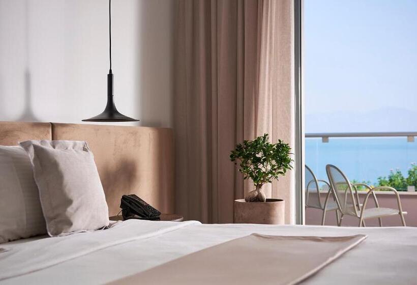 Люкс Deluxe Вид на Море, Michelangelo Resort & Spa