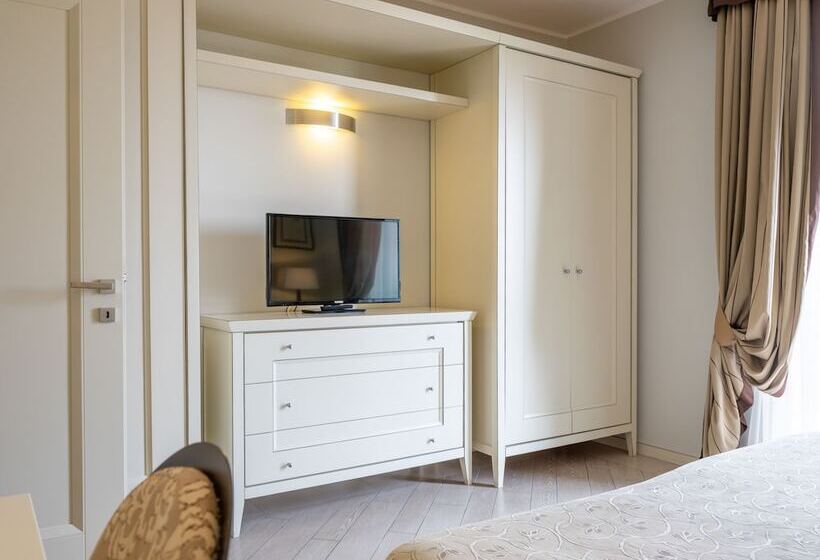 Люкс, Parc Hotel Germano Suites & Apartments