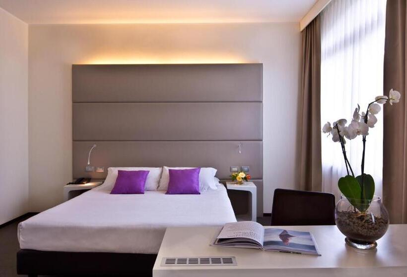 Трехместный Номер Superior, Th Assisi   Hotel Cenacolo