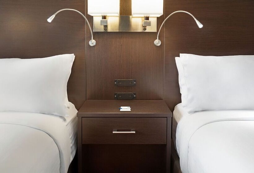 Люкс, Comfort Suites Boise West Meridian