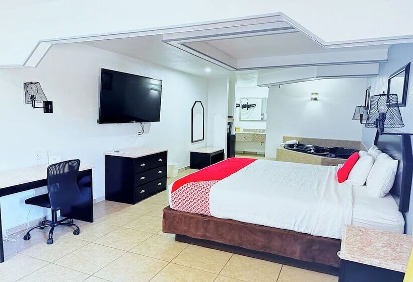 Люкс с гидромассажем, Oyo Hotel Three Rivers Tx Us 281