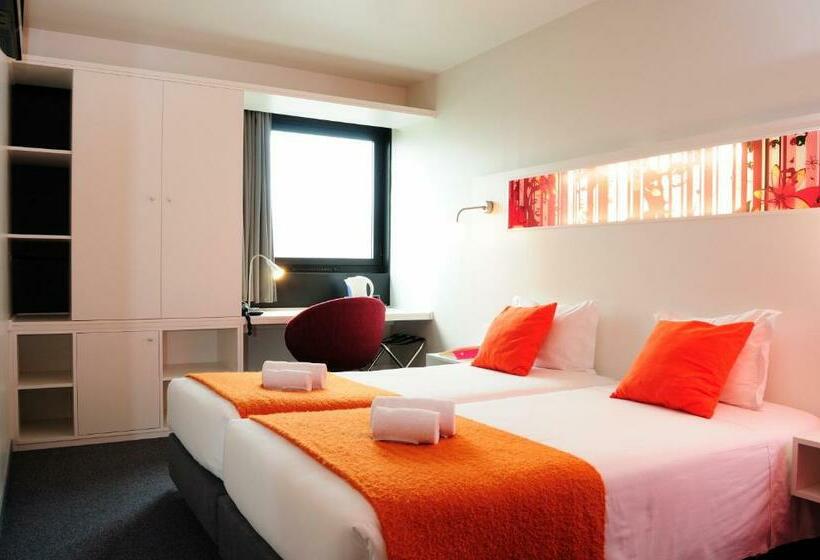 اتاق استاندارد یک نفره, Star Inn Porto
