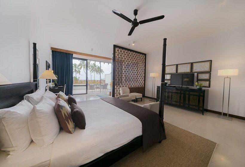 سوئیت کلوب با چشم‌انداز دریا, The Blue Water   Bawa Heritage   City Resort