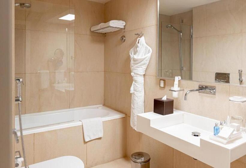 Студия Стандарт, Radisson Blu Residence, Dubai Marina