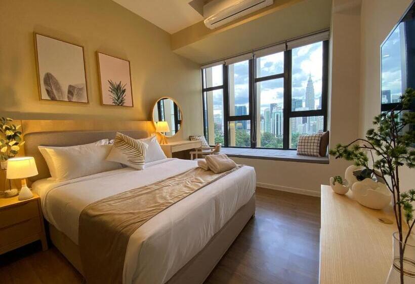 استودیوی استاندارد, Ceylonz Suites By Mykey Global