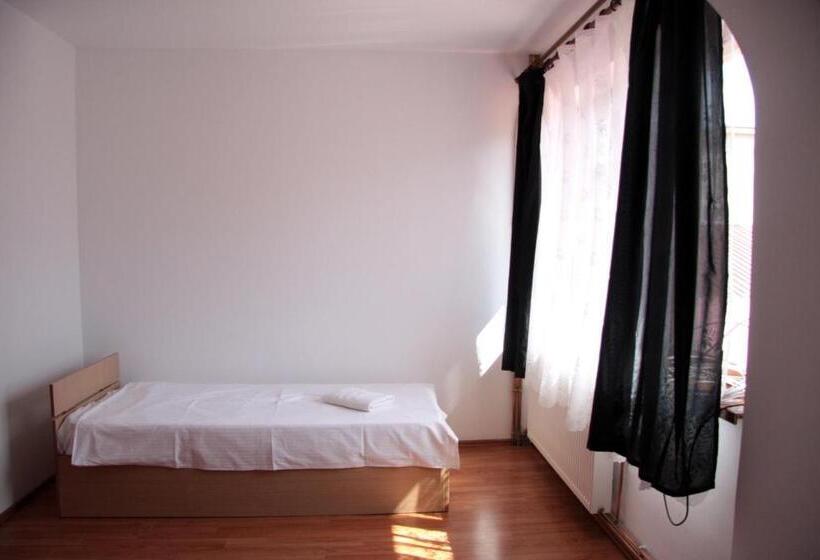 اتاق استاندارد, Z Villa