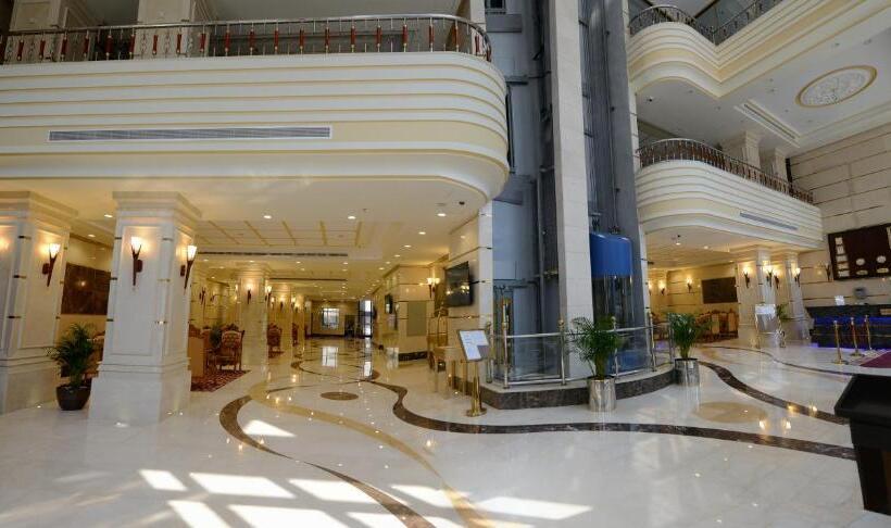Четырехместный Номер Стандарт, Al Waleed Tower