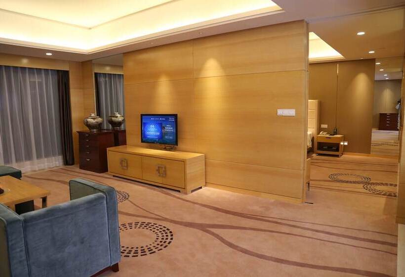 Люкс Повышенной Комфортности, Guangzhou Changfeng Gloria Plaza