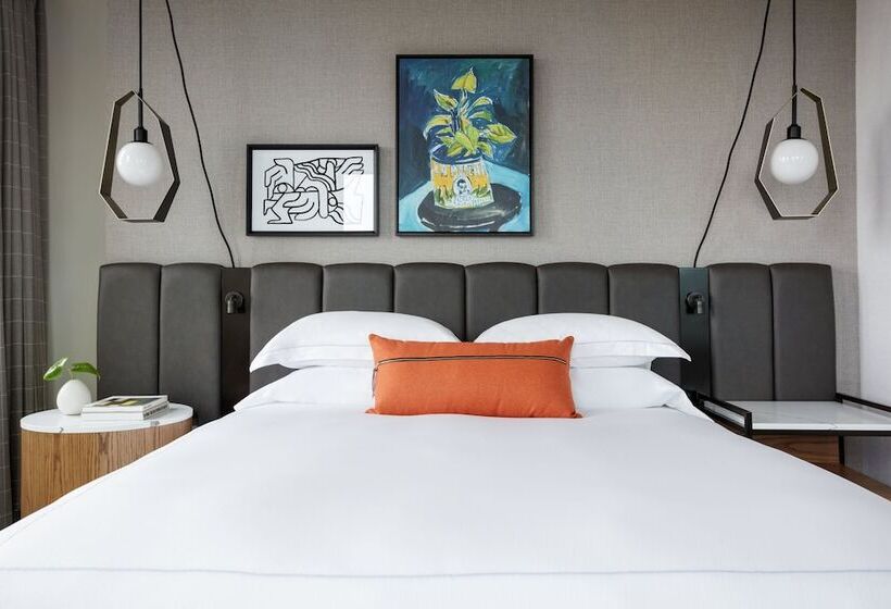 带城市景观的套间, Kimpton   Harper Hotel, An Ihg