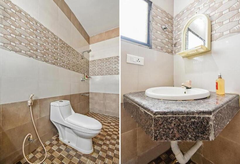 اتاق استاندارد با بالکن, Vaccinated Staff  Silverkey Executive Stays 78621 Second D Residency