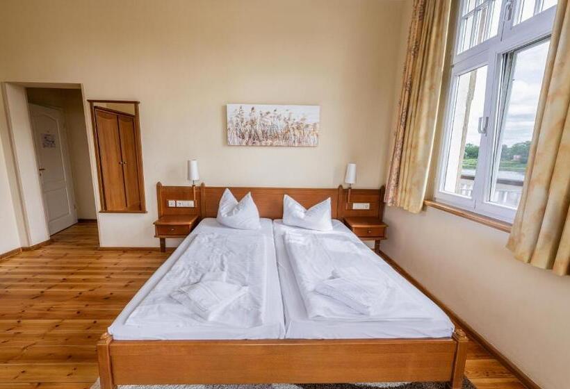 Номер Стандарт, Elbterrasse Wörlitz