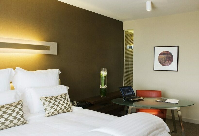 장애인을 위한 수피리어 룸, Pullman Sydney Olympic Park